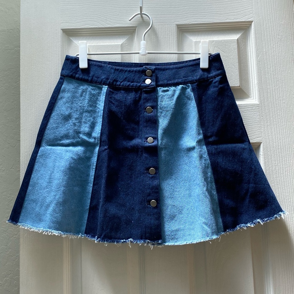 STOLEN HEARTS | Denim Mini Skirt Large - Picture 16 of 16